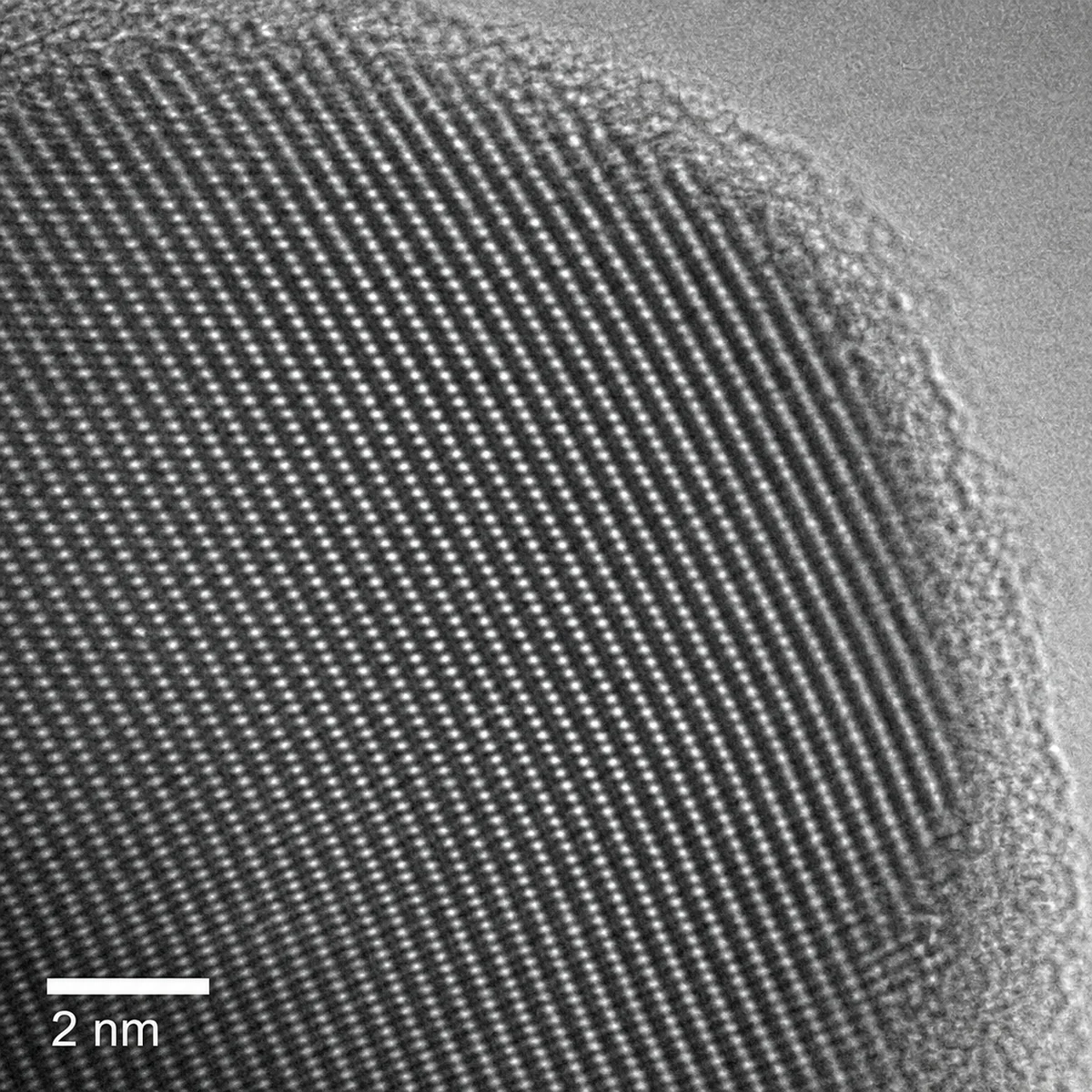 Illustrative simulated HRTEM lattice-fringe image